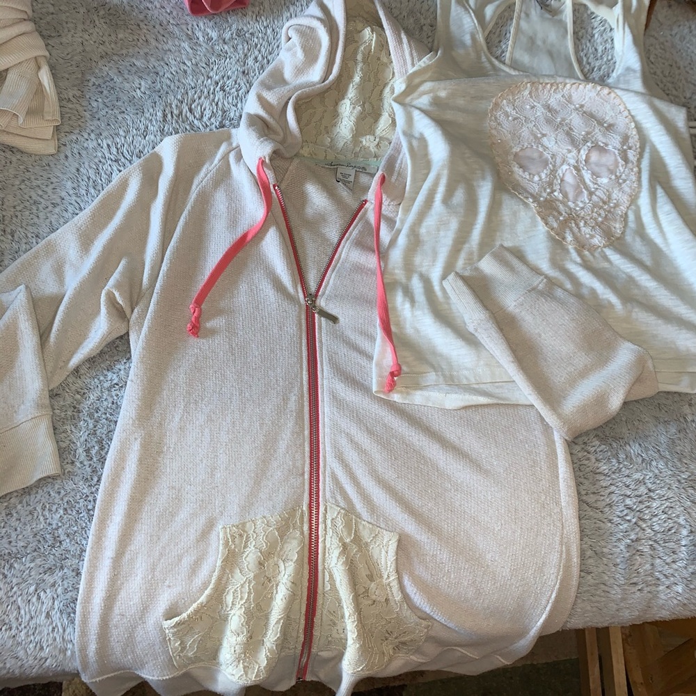 American rag, pearl embellished,skull set